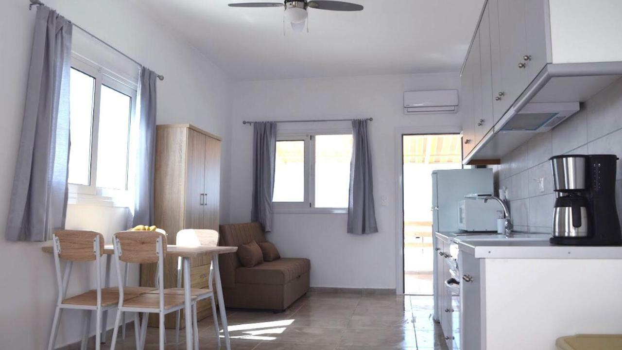 Filoxenia Paralia Paralía Exterior foto